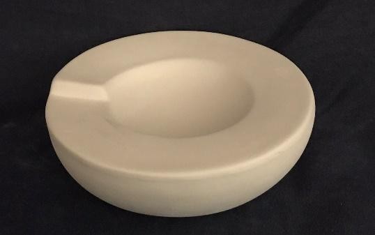 CENICERO CON DENIVEL GRANDE