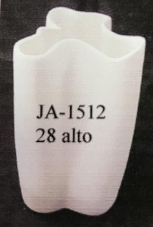 JARRON IRREGULAR MEDIANO LISO